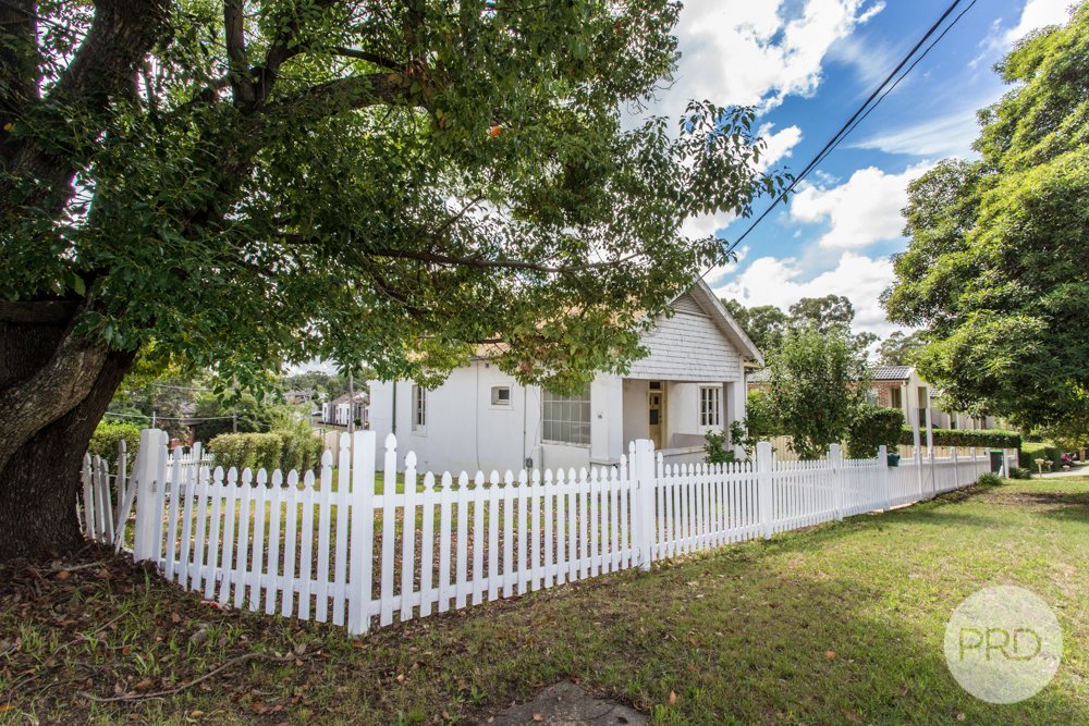 16 Lemongrove Road PENRITH 13