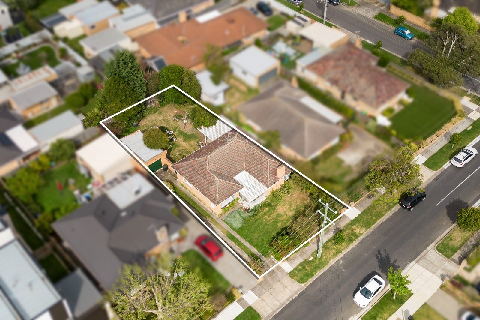 Real Estate and Property in 16 Leonie Avenue, Bentleigh East, VIC