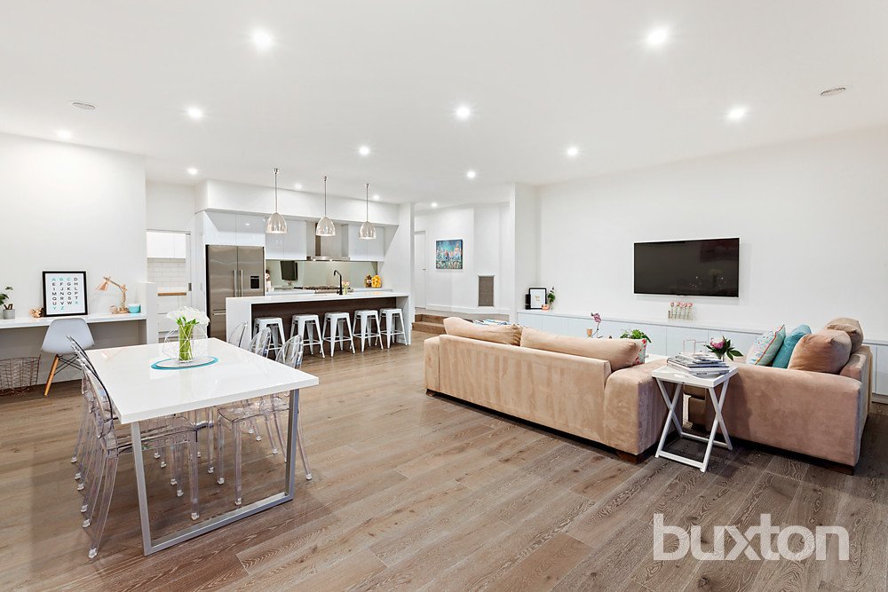 Gallery: 16 Lesden Street
