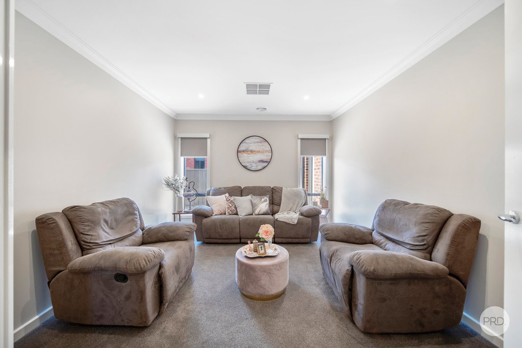 16 Levanda Boulevard JACKASS FLAT 7