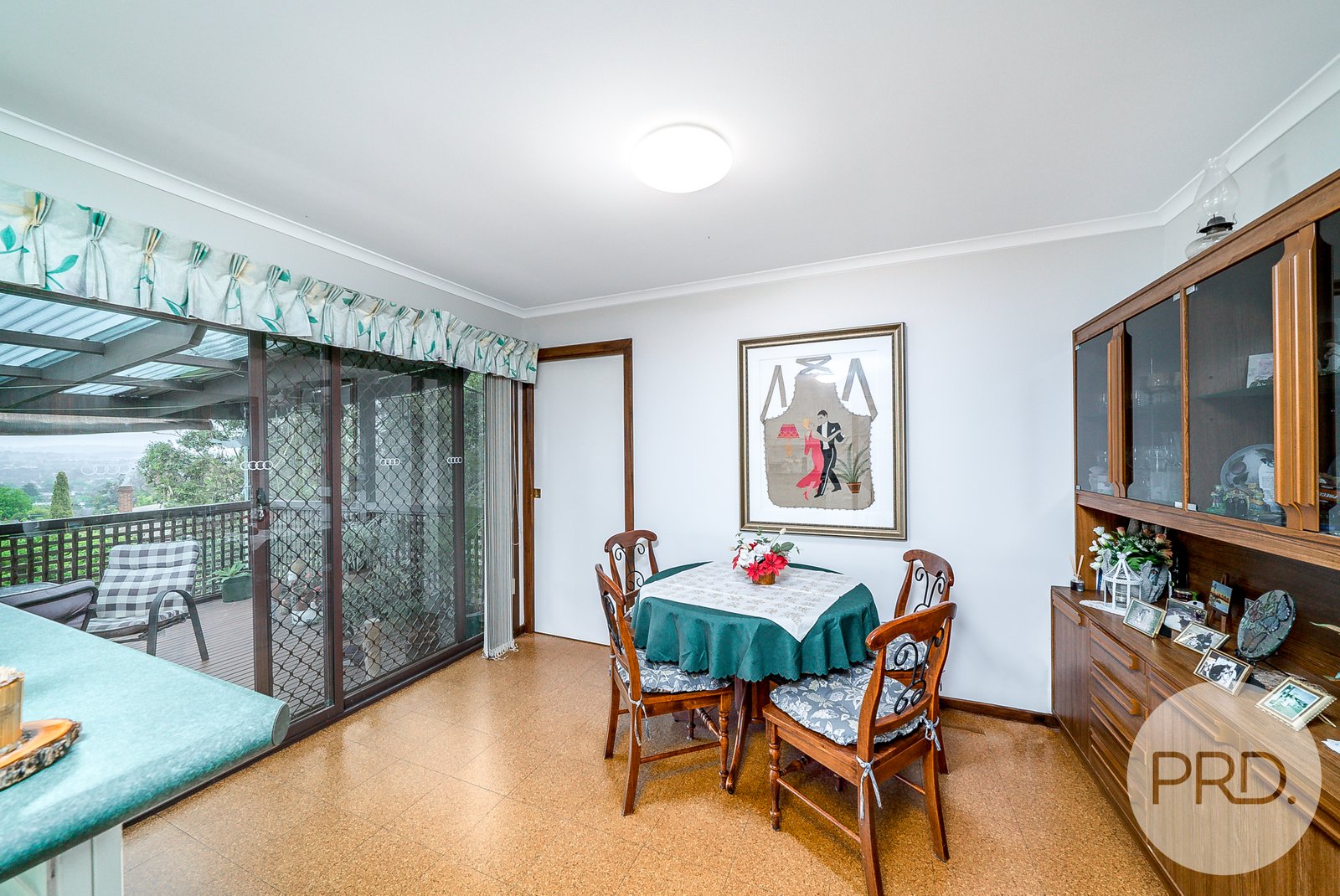 16 Lincoln Avenue TOLLAND 5