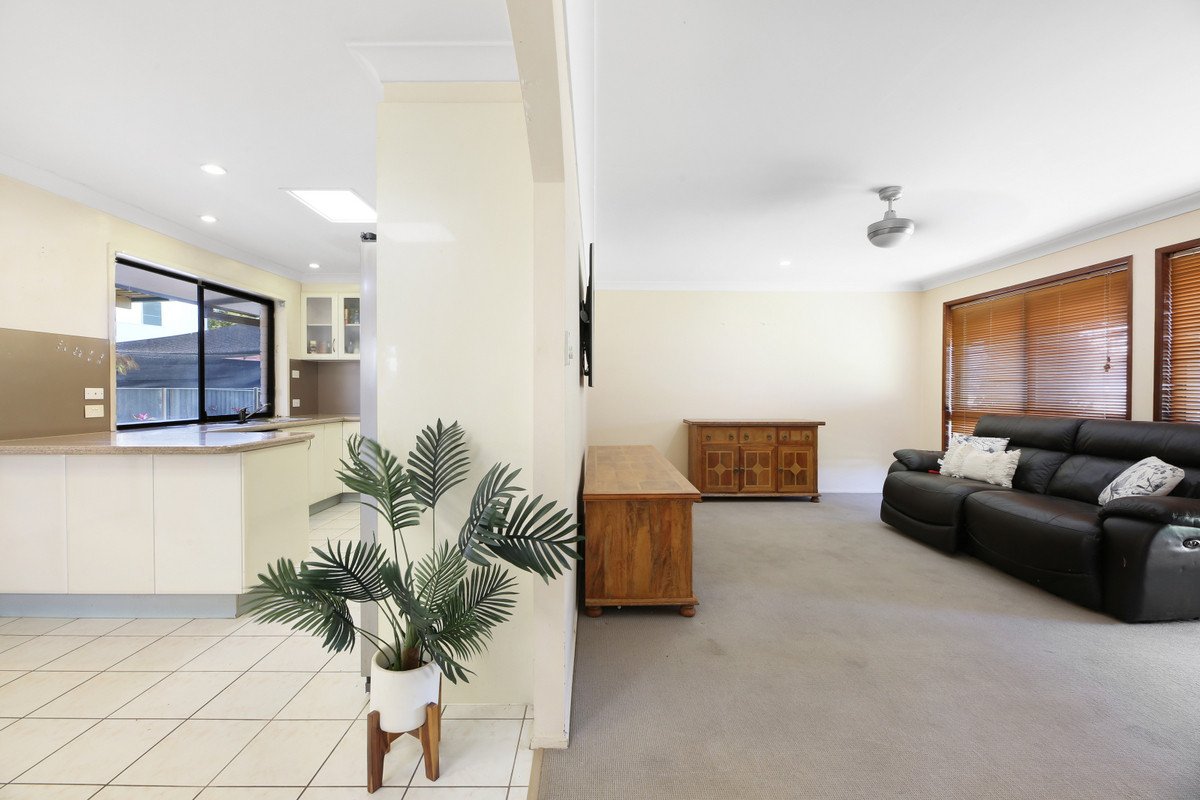 16 Ling Place Palm Beach 7