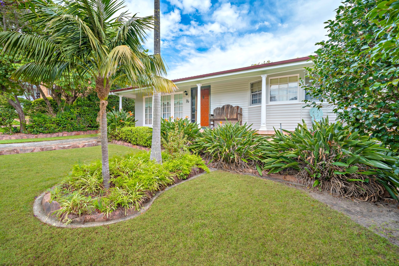 16 Lionel Avenue SHOAL BAY 6