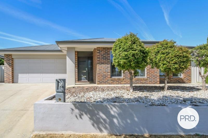 16 Loames Street WODONGA 1