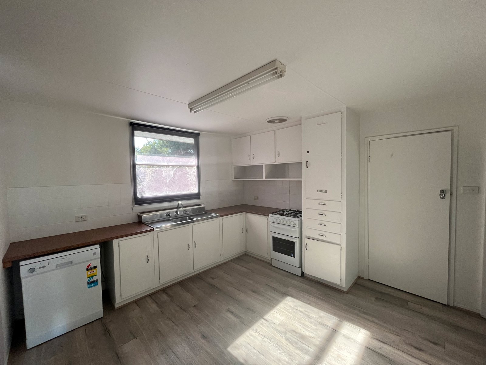 Gallery: 16 Loddon Street