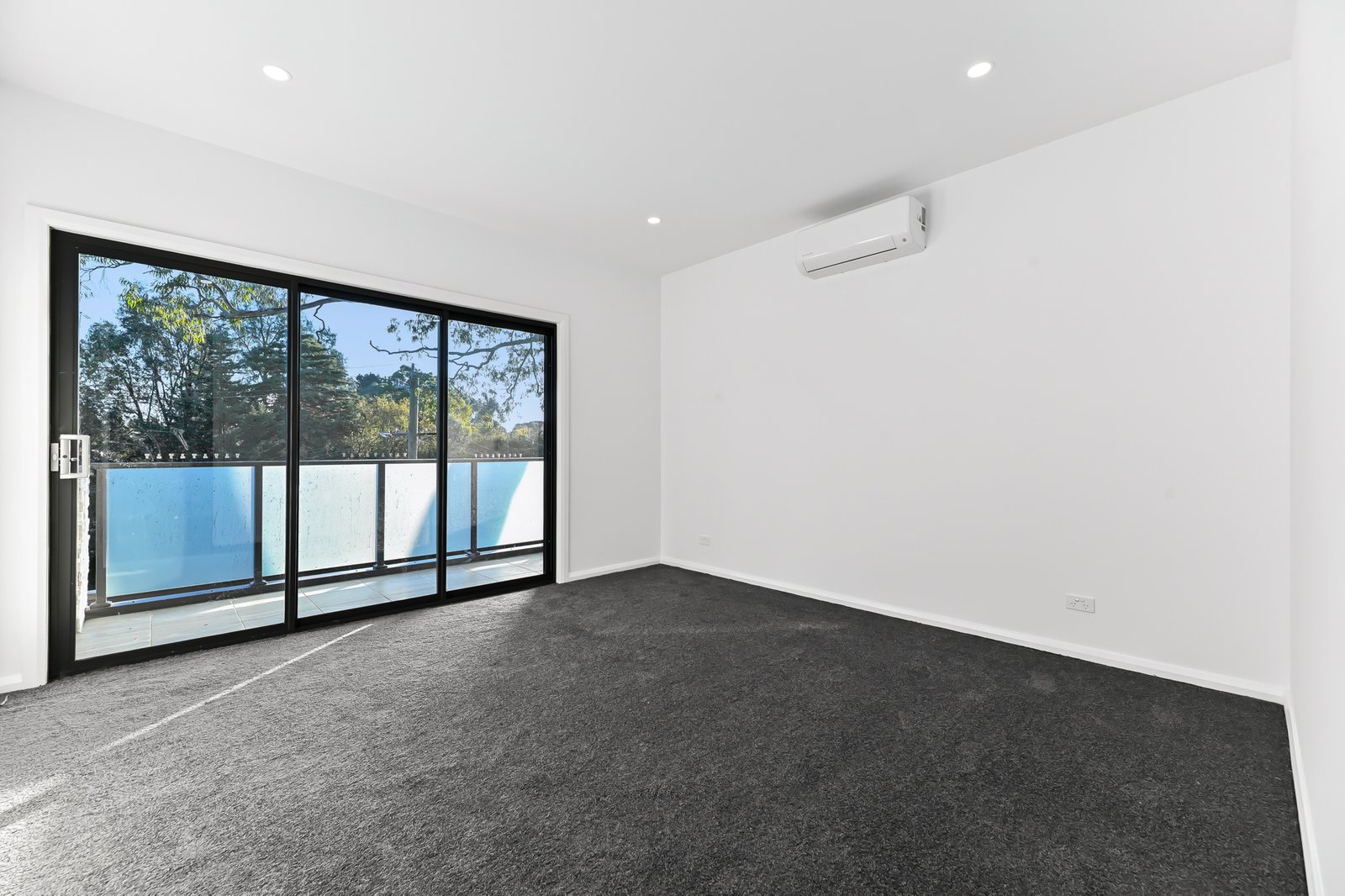 Gallery: 1/6 Lomond Terrace