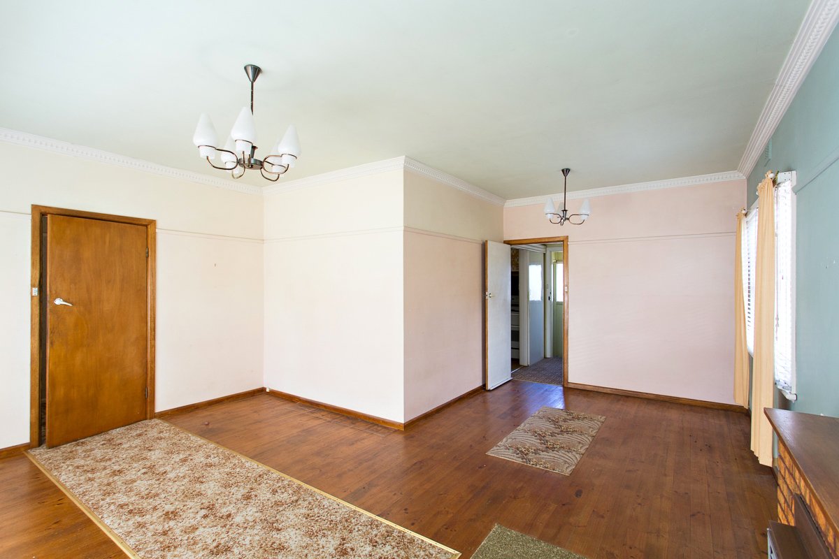 Gallery: 16 Longley Street