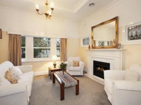 Gallery: 16 Lorac Avenue