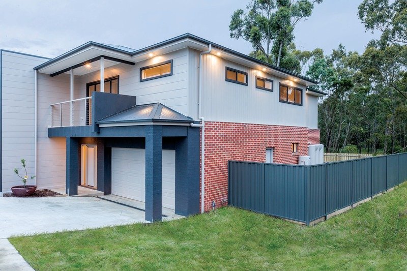 Gallery: 16 Lucia Crescent