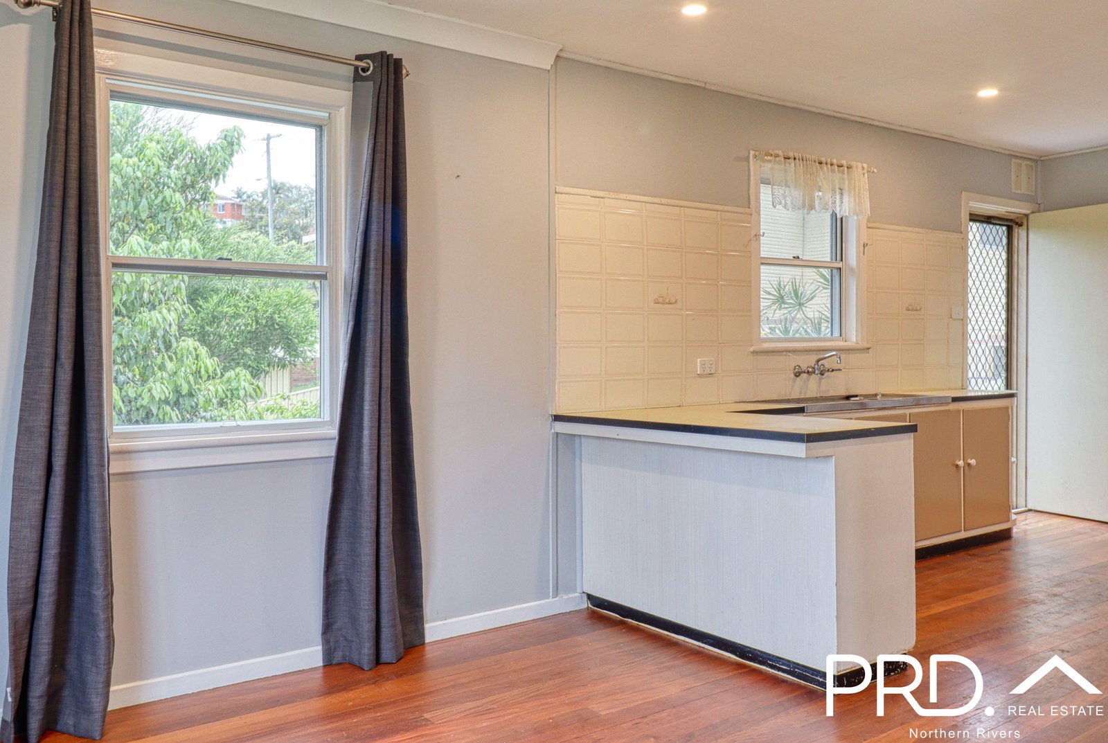 16 Mackay Street LISMORE HEIGHTS 5