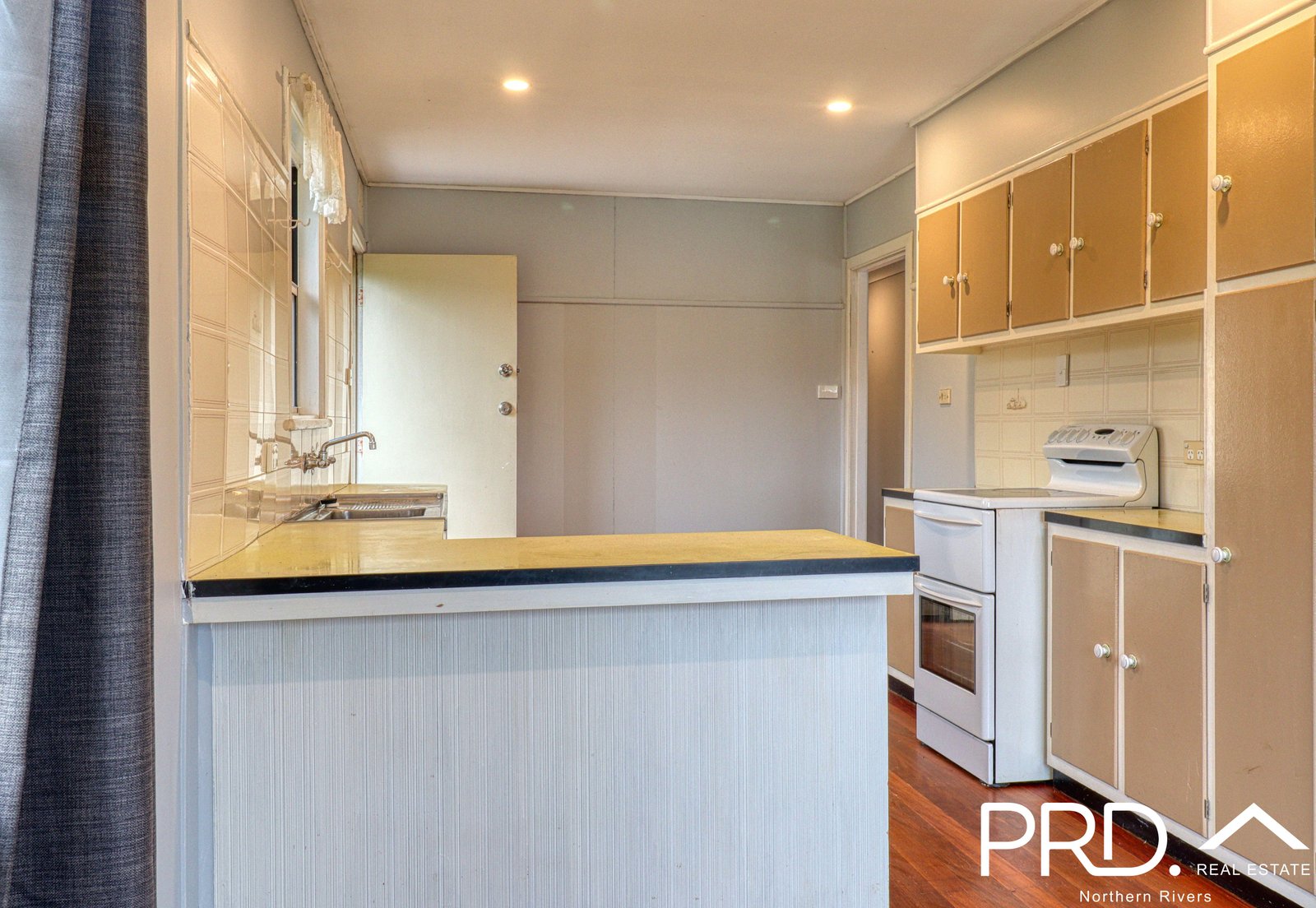 16 Mackay Street LISMORE HEIGHTS 6