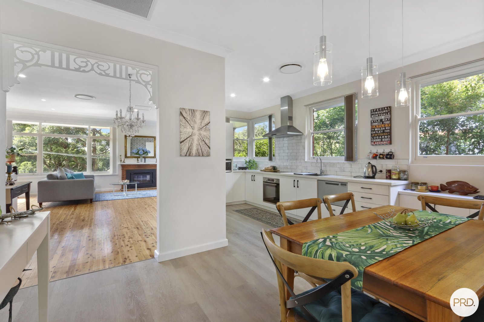 16 Macken Crescent OATLEY 2