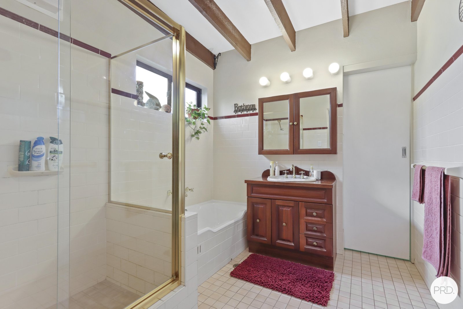 16 Macken Crescent OATLEY 8