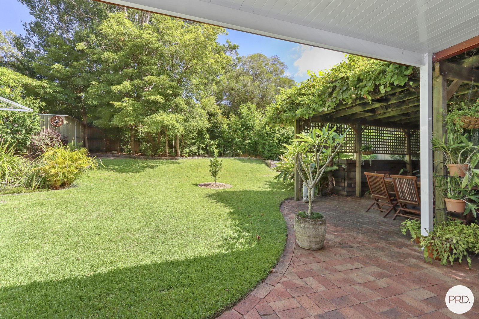 16 Macken Crescent OATLEY 9
