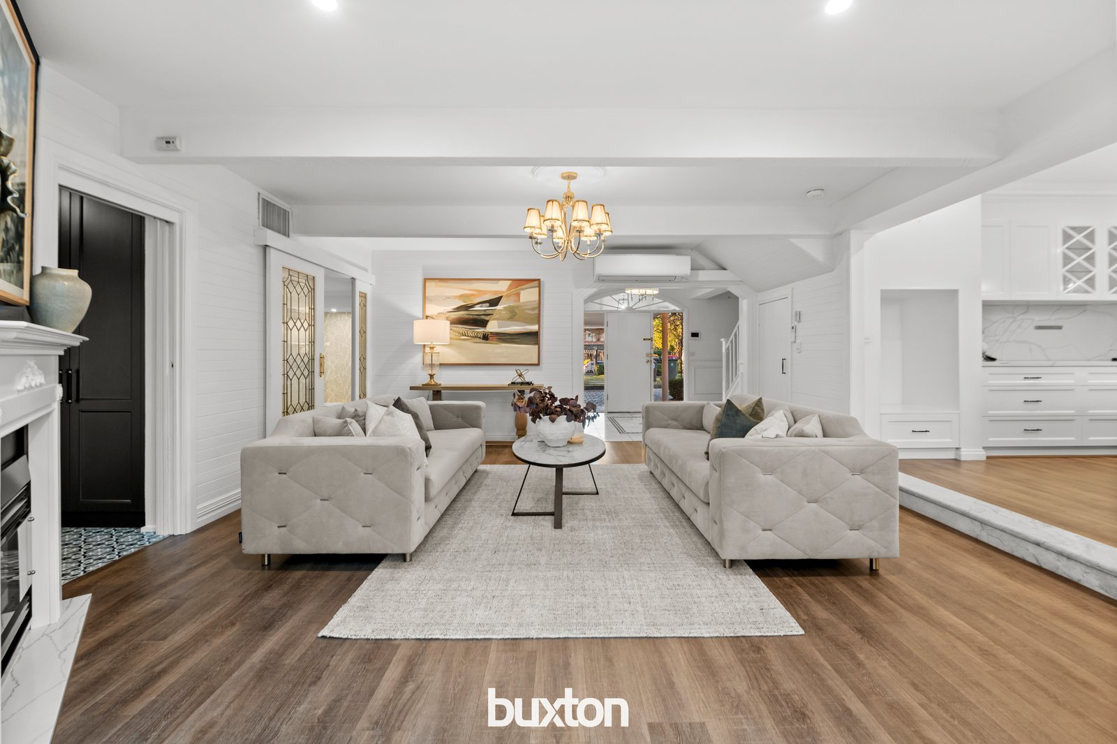 Gallery: 16 Mackintosh Road