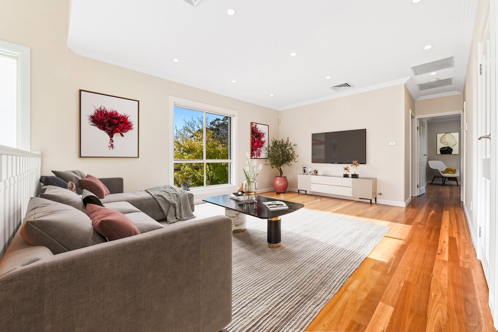 16 Maclaurin Street PENSHURST 12