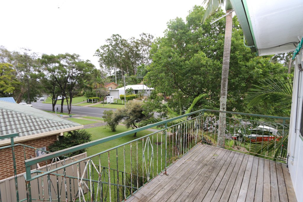 16 Macquarie Avenue MOLENDINAR 10