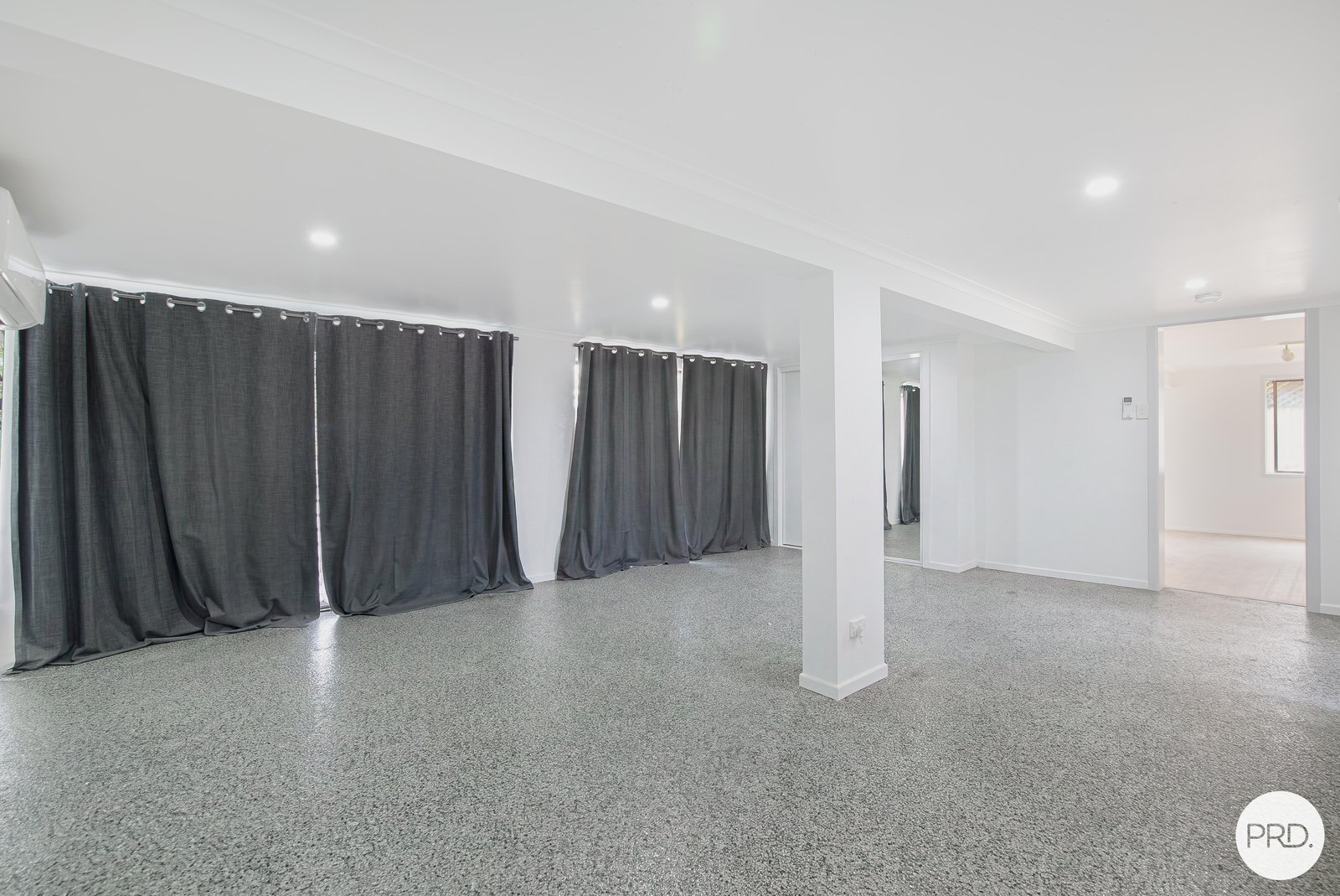 16 Macquarie Street MOUNT PLEASANT 12