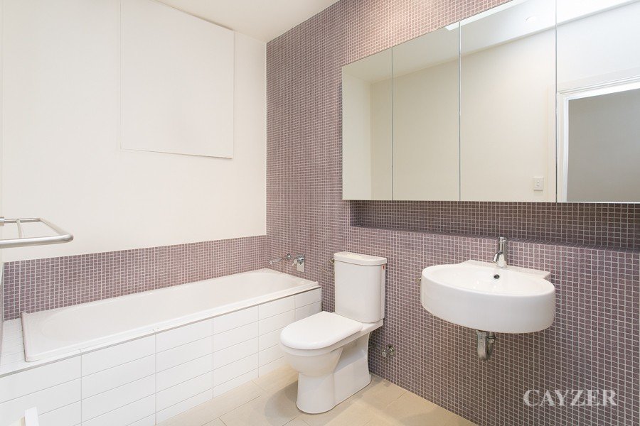 Gallery: 16 Madden Street