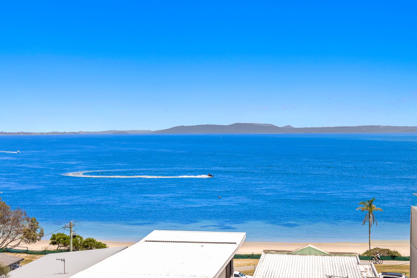 1/6 Magnus Street NELSON BAY 8