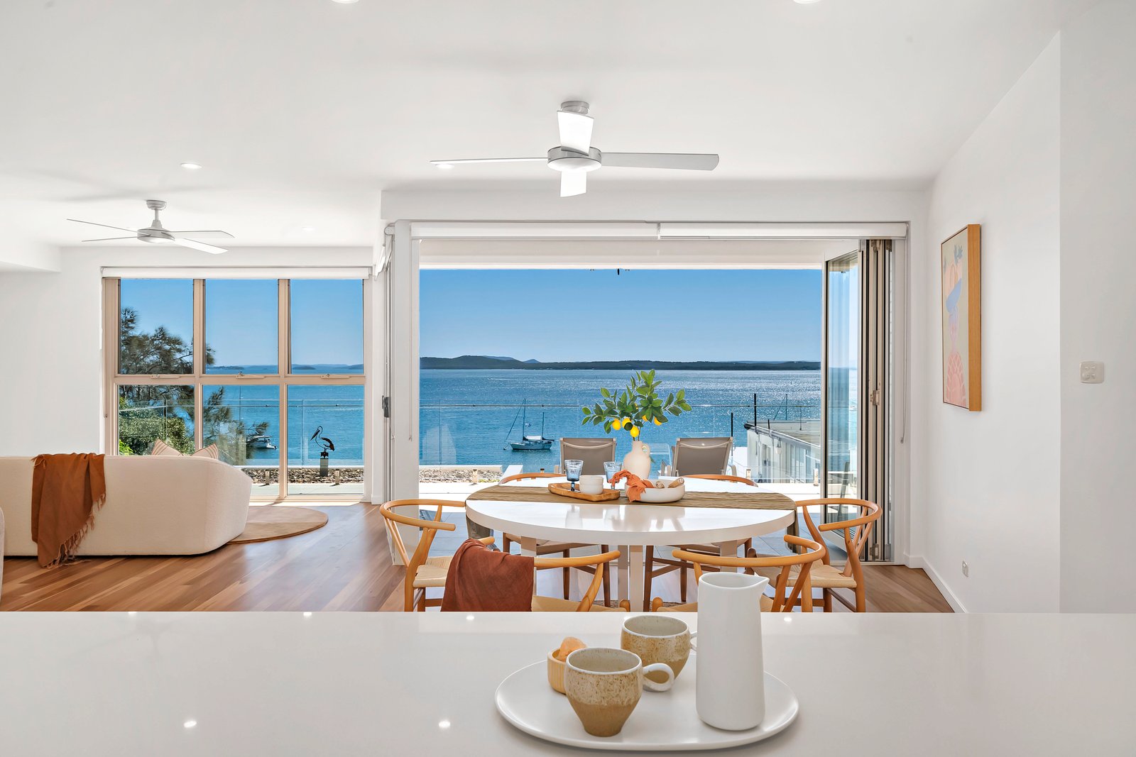 1/6 Magnus Street NELSON BAY 1