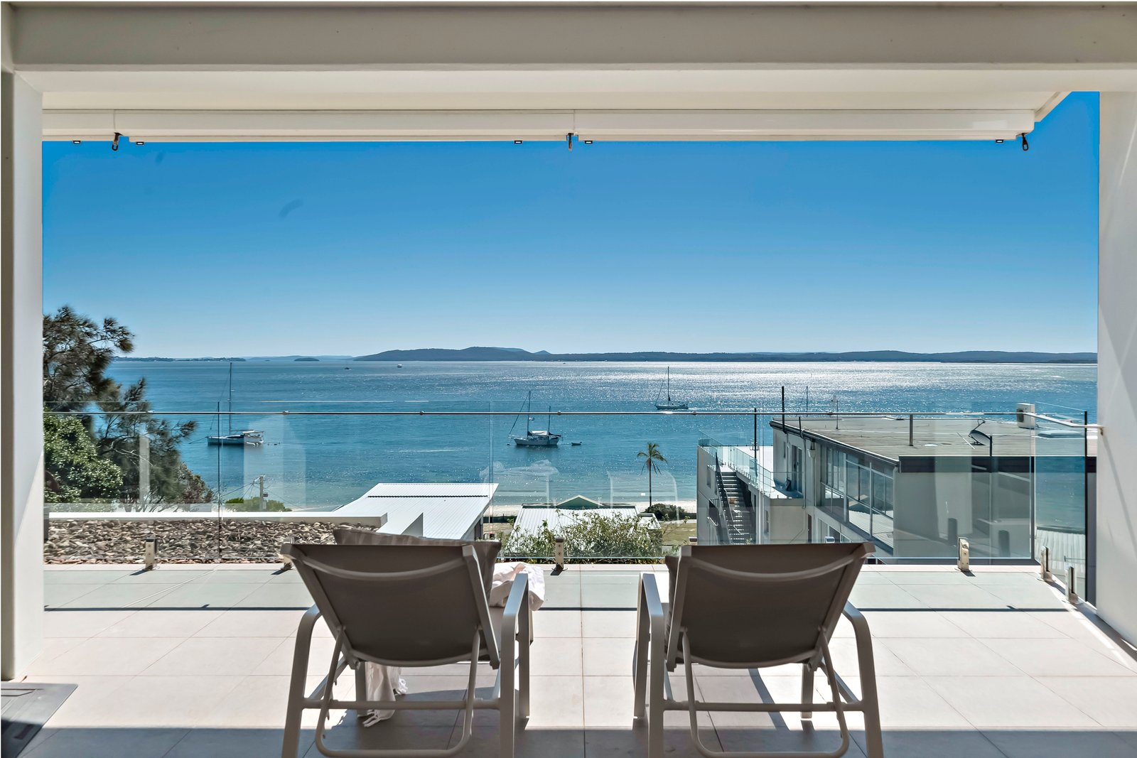 1/6 Magnus Street NELSON BAY 11