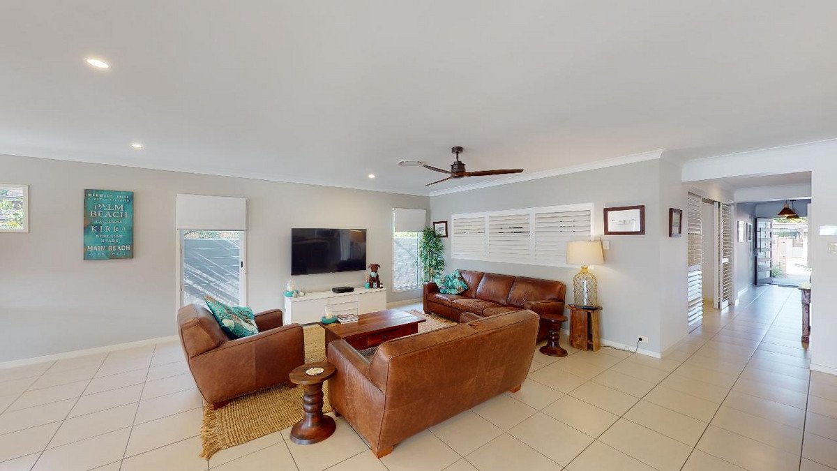 16 Mallawa Drive Palm Beach 5