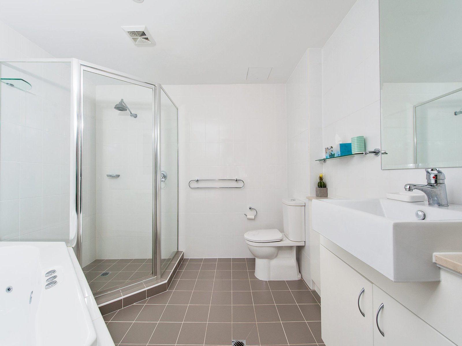 1/6 Market Street FINGAL BAY 17