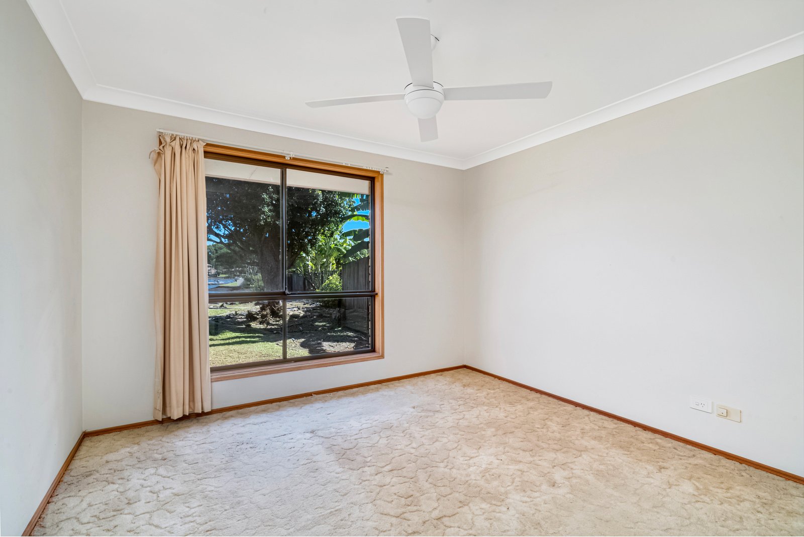 16 Mast Court CURRUMBIN WATERS 9