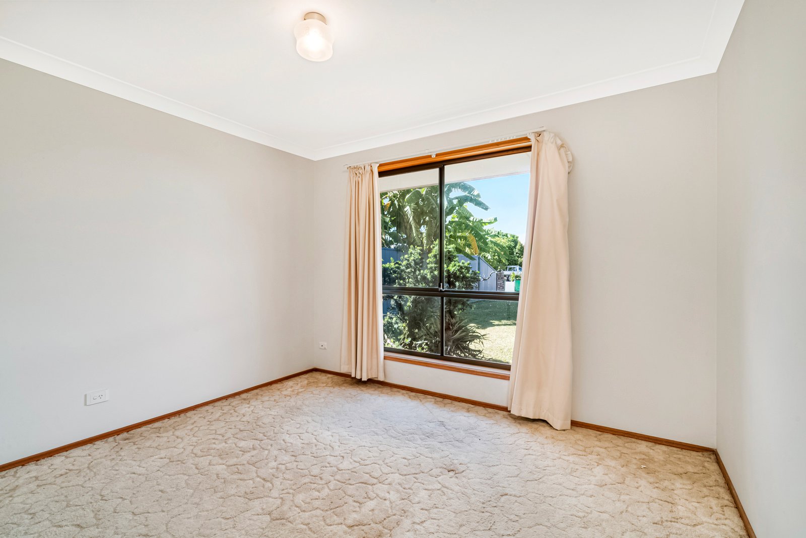 16 Mast Court CURRUMBIN WATERS 10