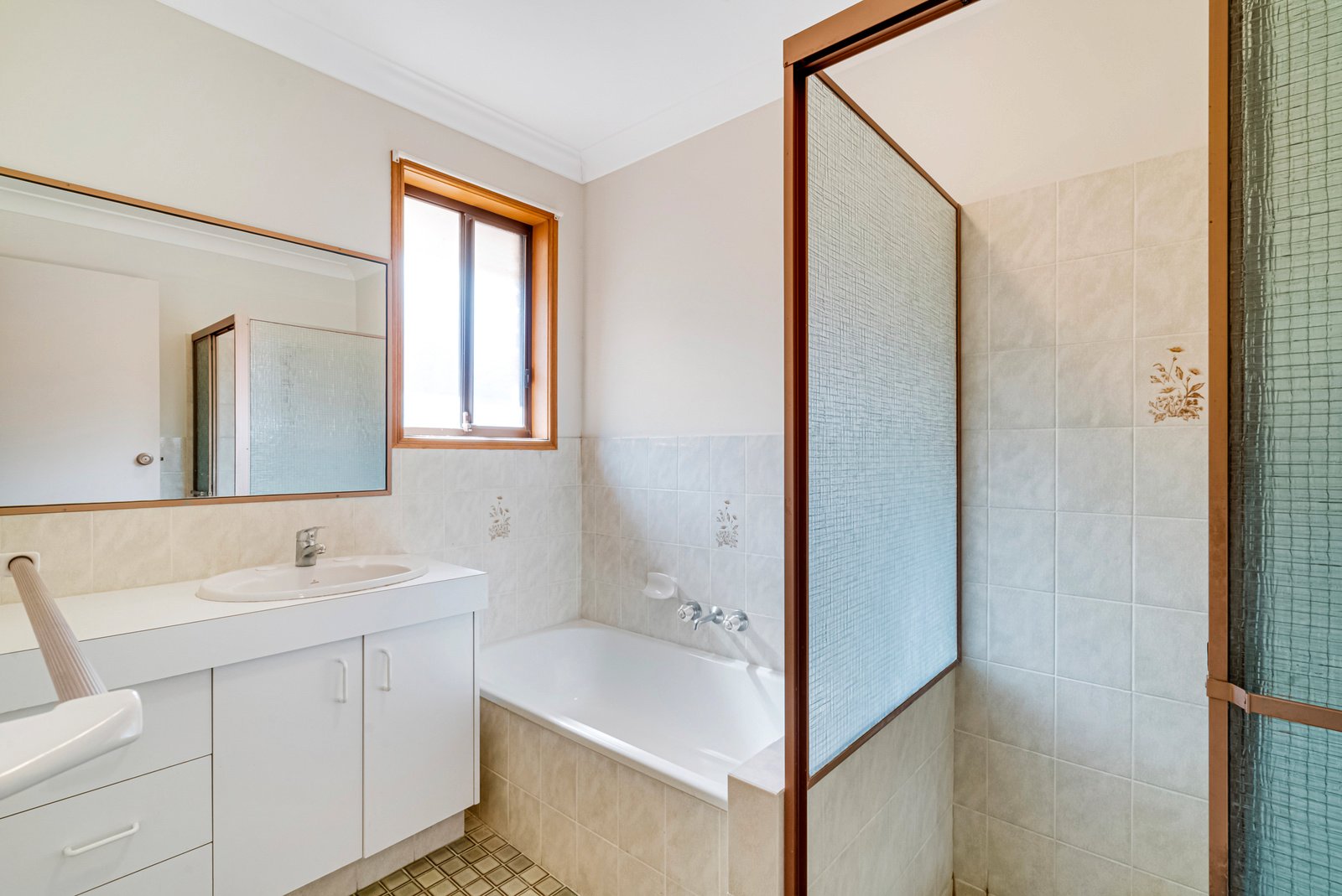 16 Mast Court CURRUMBIN WATERS 12