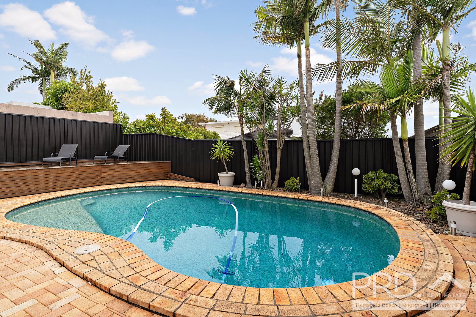 16 Mayor Street KOGARAH BAY 9