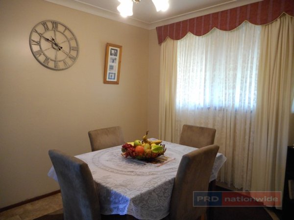 16 McAlister Street TUMUT 3