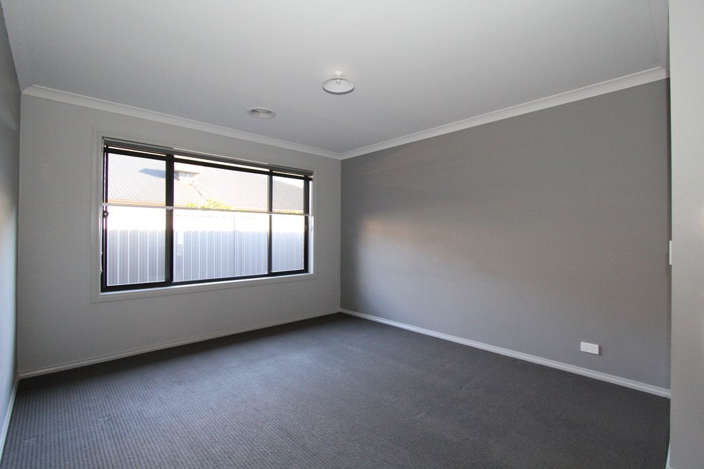 16 McCallum Street Lucas 7