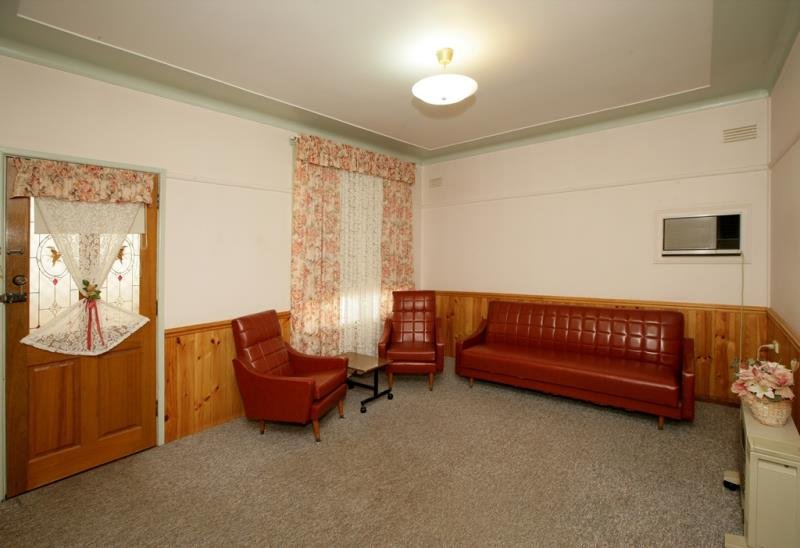 16 McDonough Avenue MOUNT AUSTIN 3