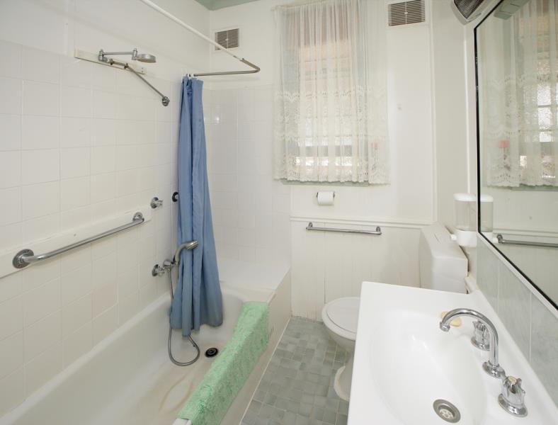 16 McDonough Avenue MOUNT AUSTIN 4