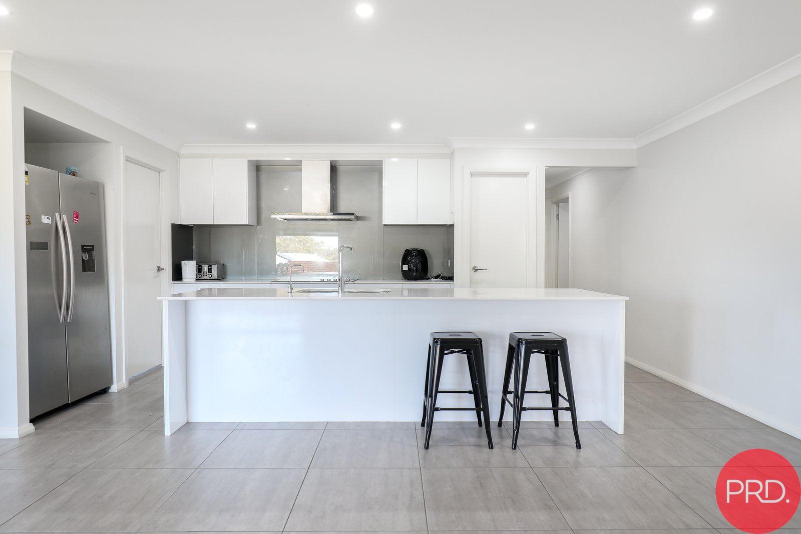 16 McKeachie Drive ABERGLASSLYN 5