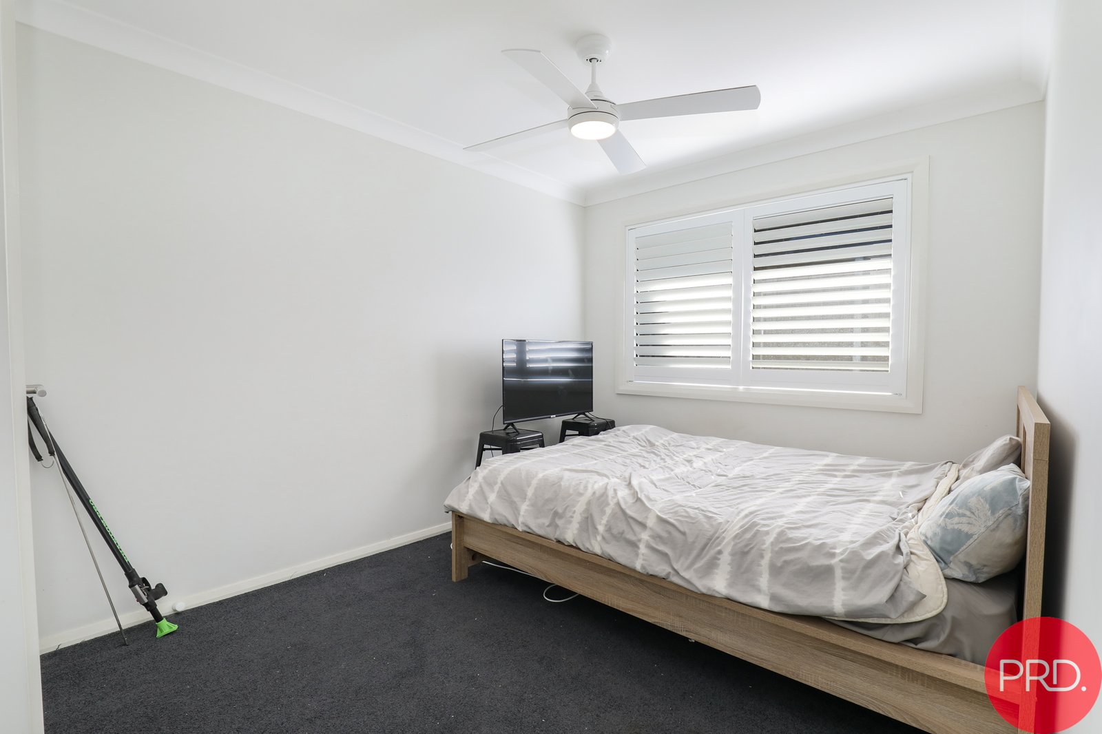 16 McKeachie Drive ABERGLASSLYN 12