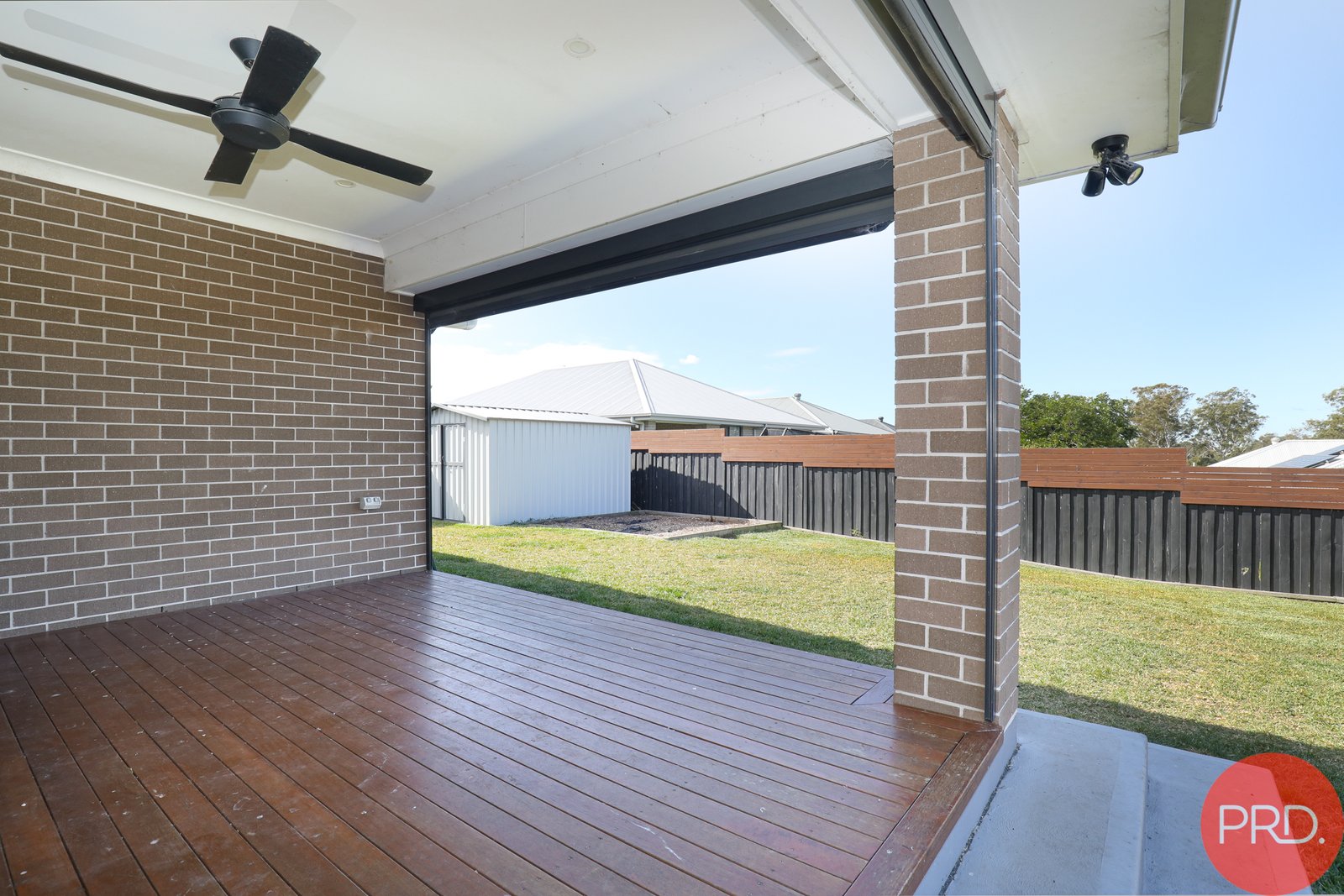 16 McKeachie Drive ABERGLASSLYN 16