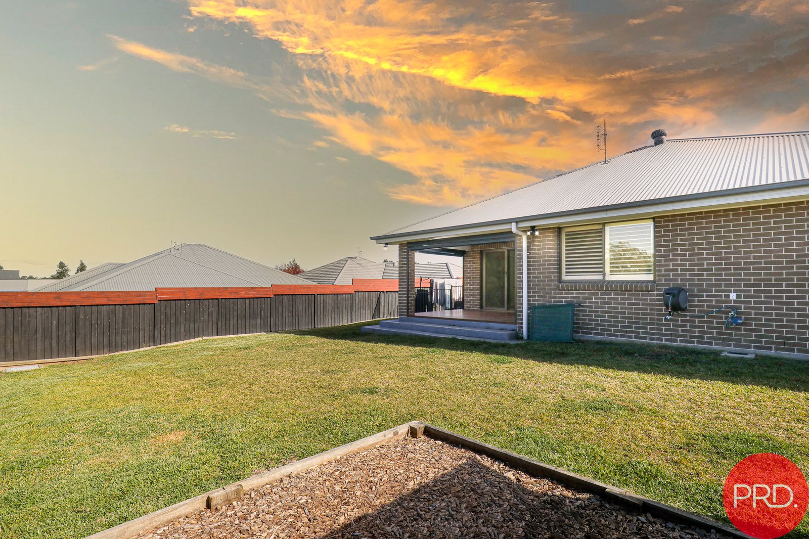 16 McKeachie Drive ABERGLASSLYN 17