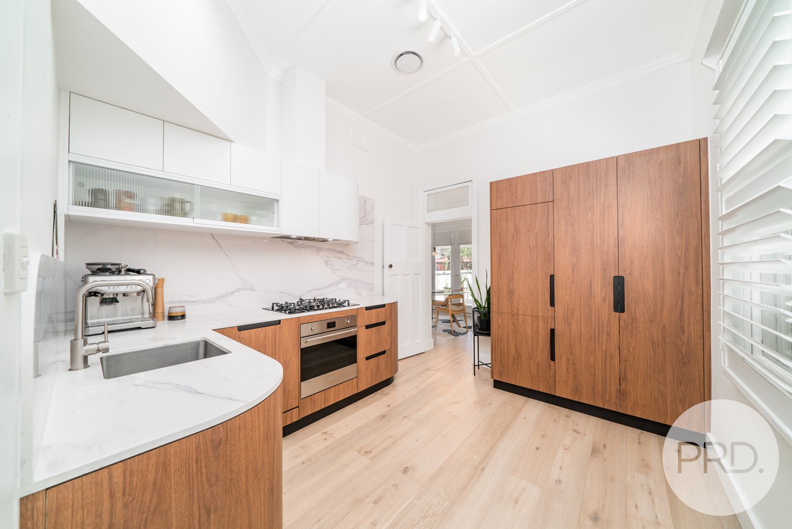 16 McKinnon Street WAGGA WAGGA 3