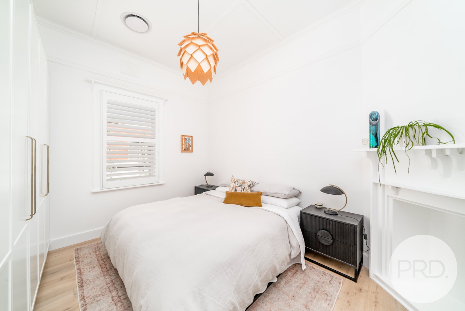 16 McKinnon Street WAGGA WAGGA 6