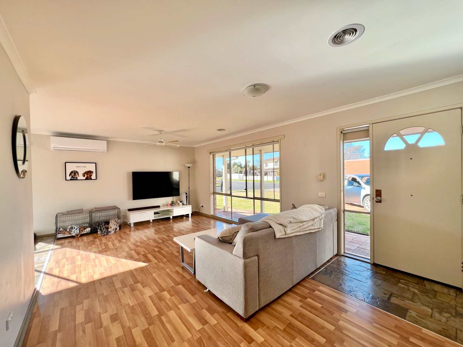 Gallery: 16 Meadenhall Drive
