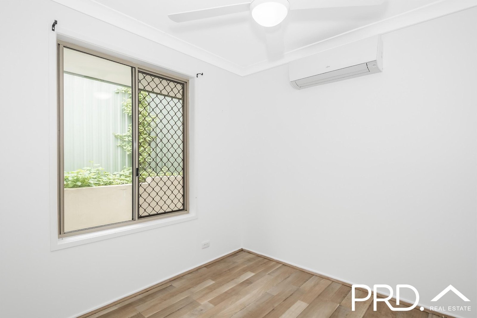 16 Melbourne Road ARUNDEL 8