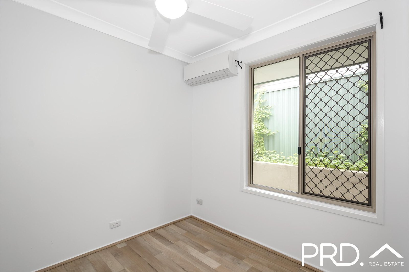 16 Melbourne Road ARUNDEL 9