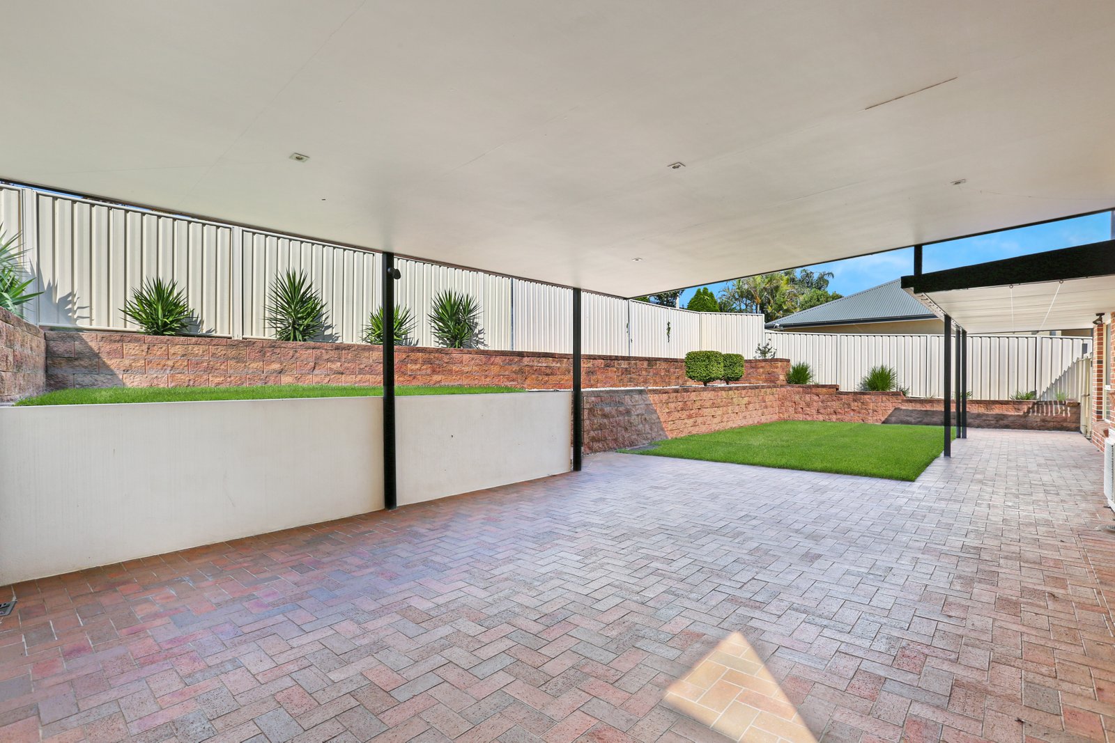 16 Merimbula Close FLINDERS 8