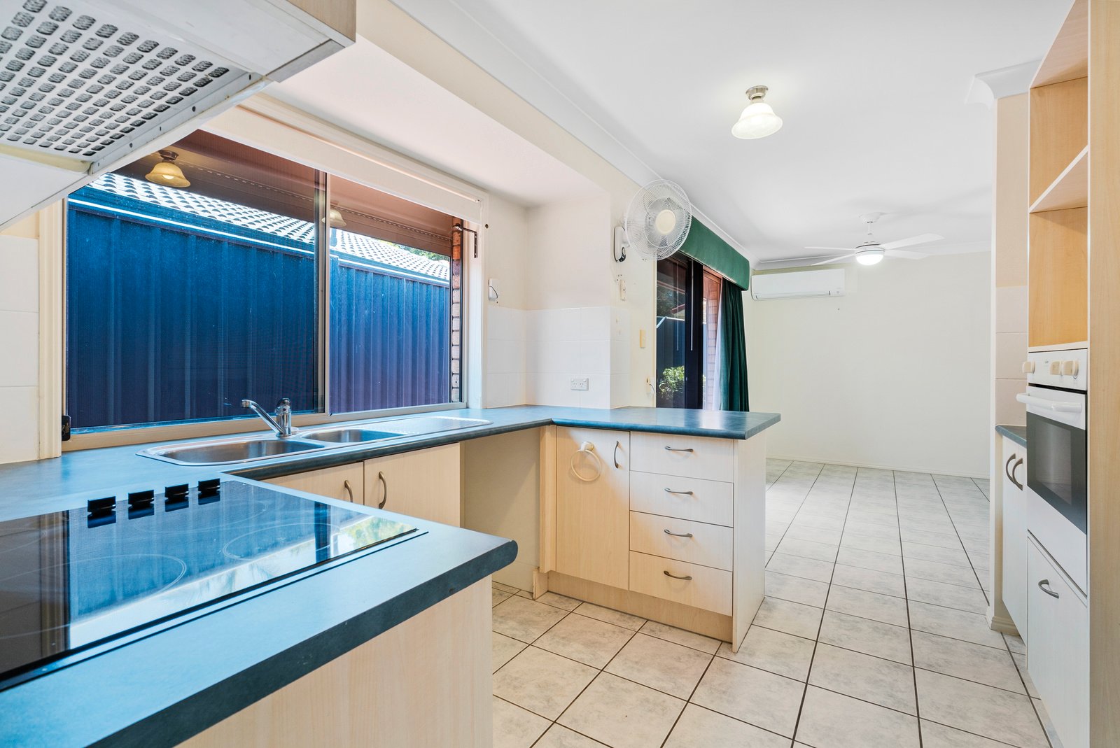 1/6 Merlot Court TWEED HEADS SOUTH 2