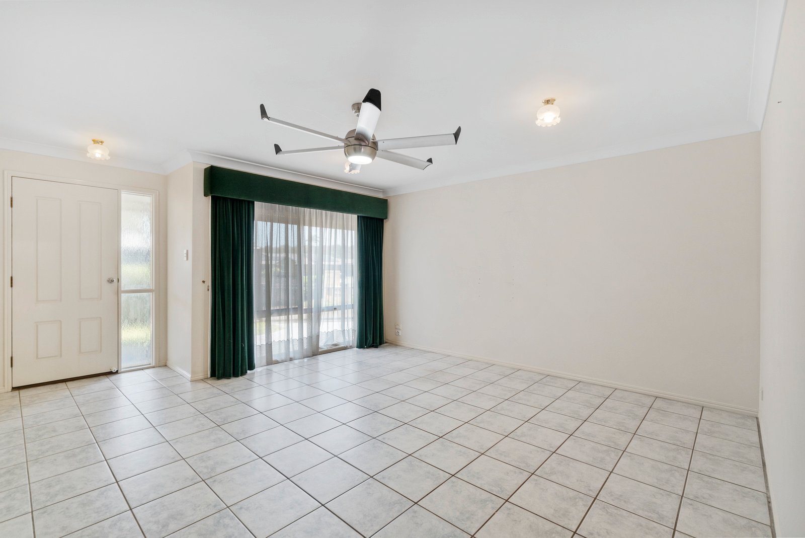1/6 Merlot Court TWEED HEADS SOUTH 4