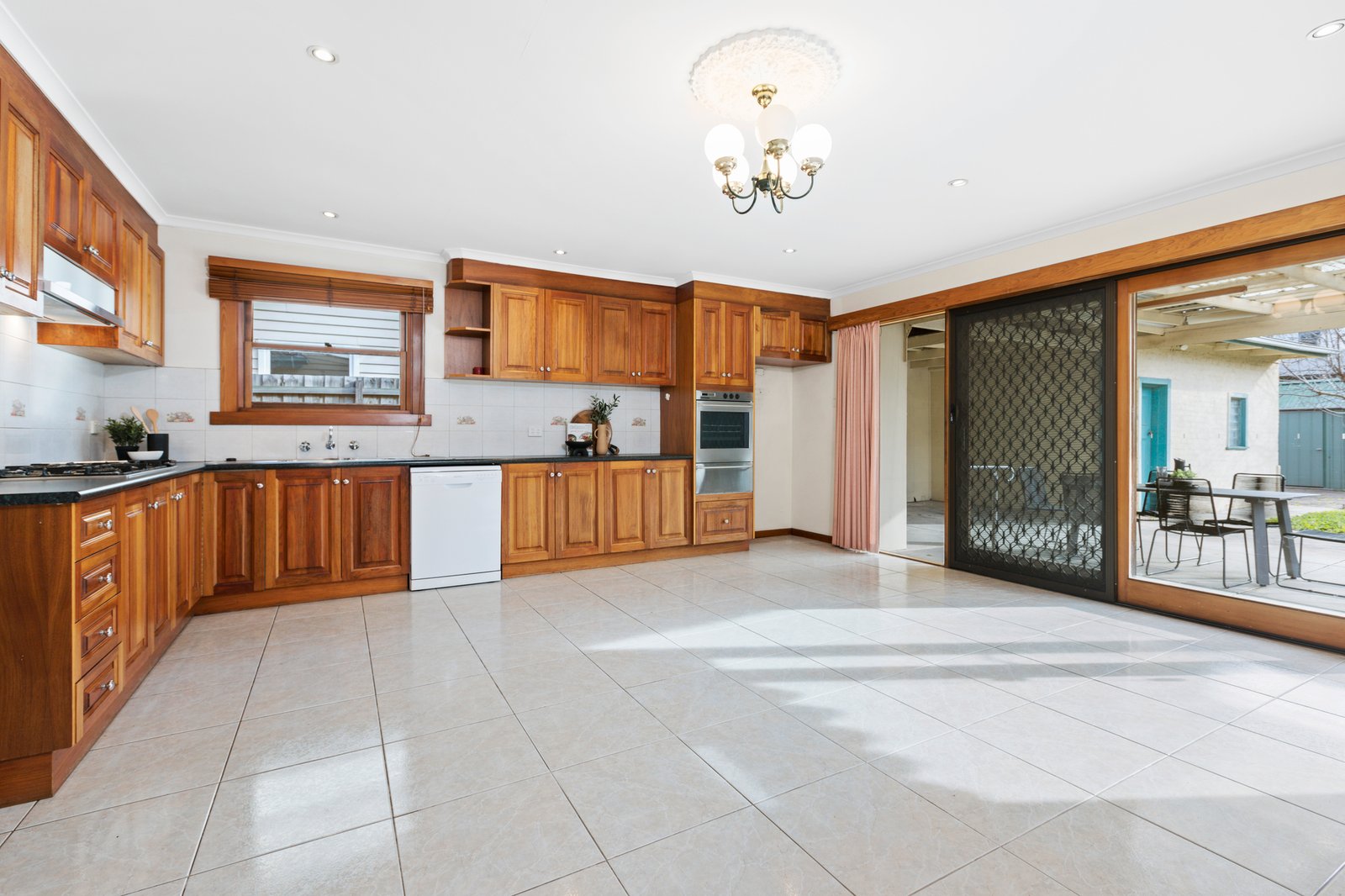 Gallery: 16 Minnie Street