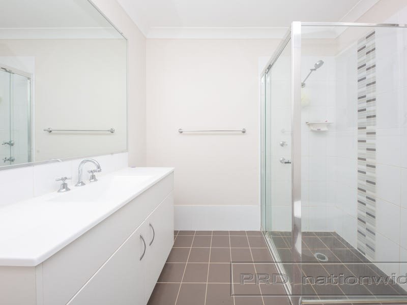 16 Mistfly Street CHISHOLM 3